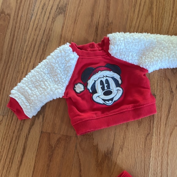 Mickey Christmas Baby Sweatsuit Outfit EUC - Picture 3 of 5